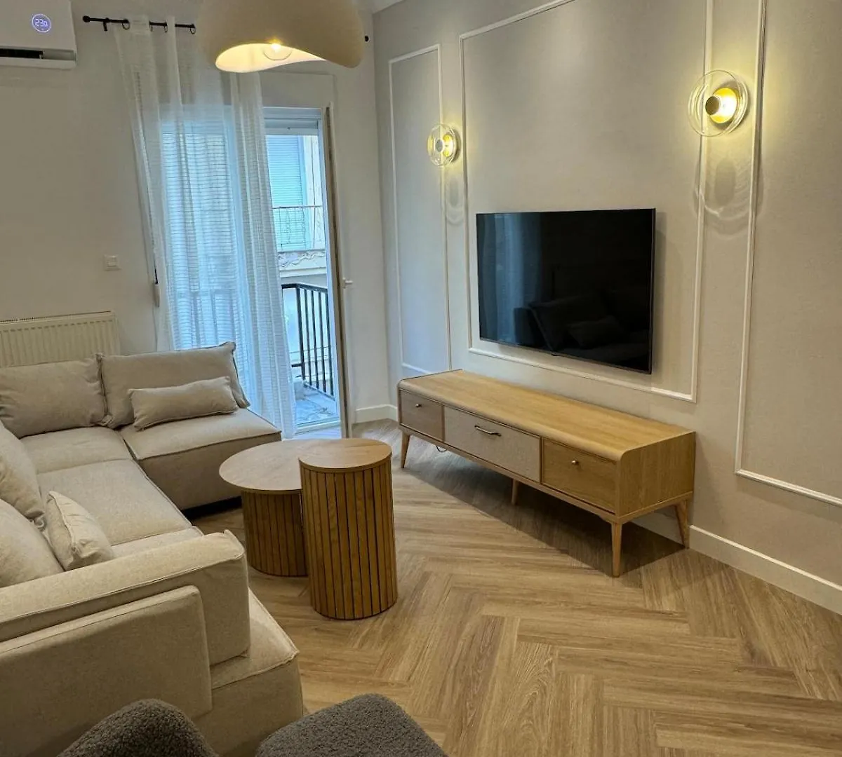 Homey Luxury 2 Bedroom Apartment Thessaloniki